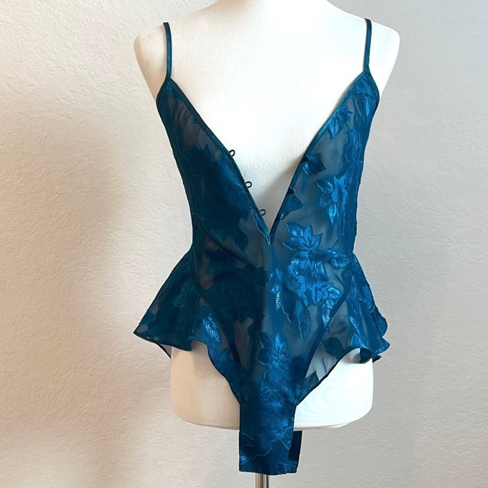 Victoria’s Secret Turquoise Blue Floral Print Bodysuit Size P Vintage